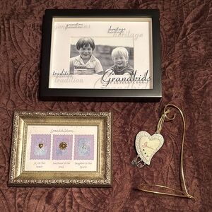Grandmother Bundle: Grandchildren Picture Frame and Accents